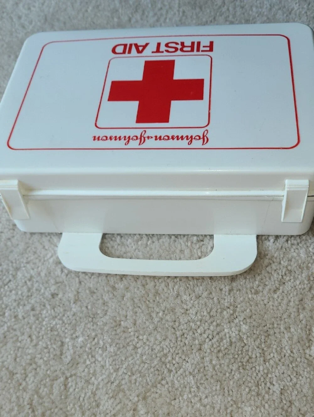 Vintage Johnson & Johnson First Aid Large Plastic Case